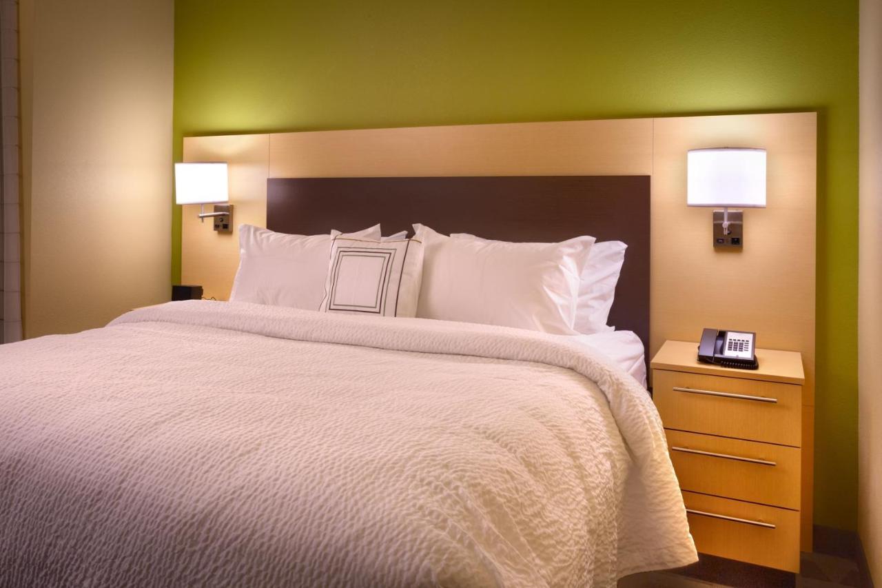 Towneplace Suites By Marriott Dickinson Esterno foto