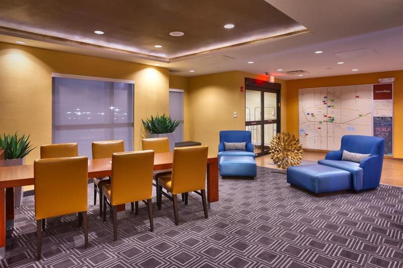 Towneplace Suites By Marriott Dickinson Esterno foto