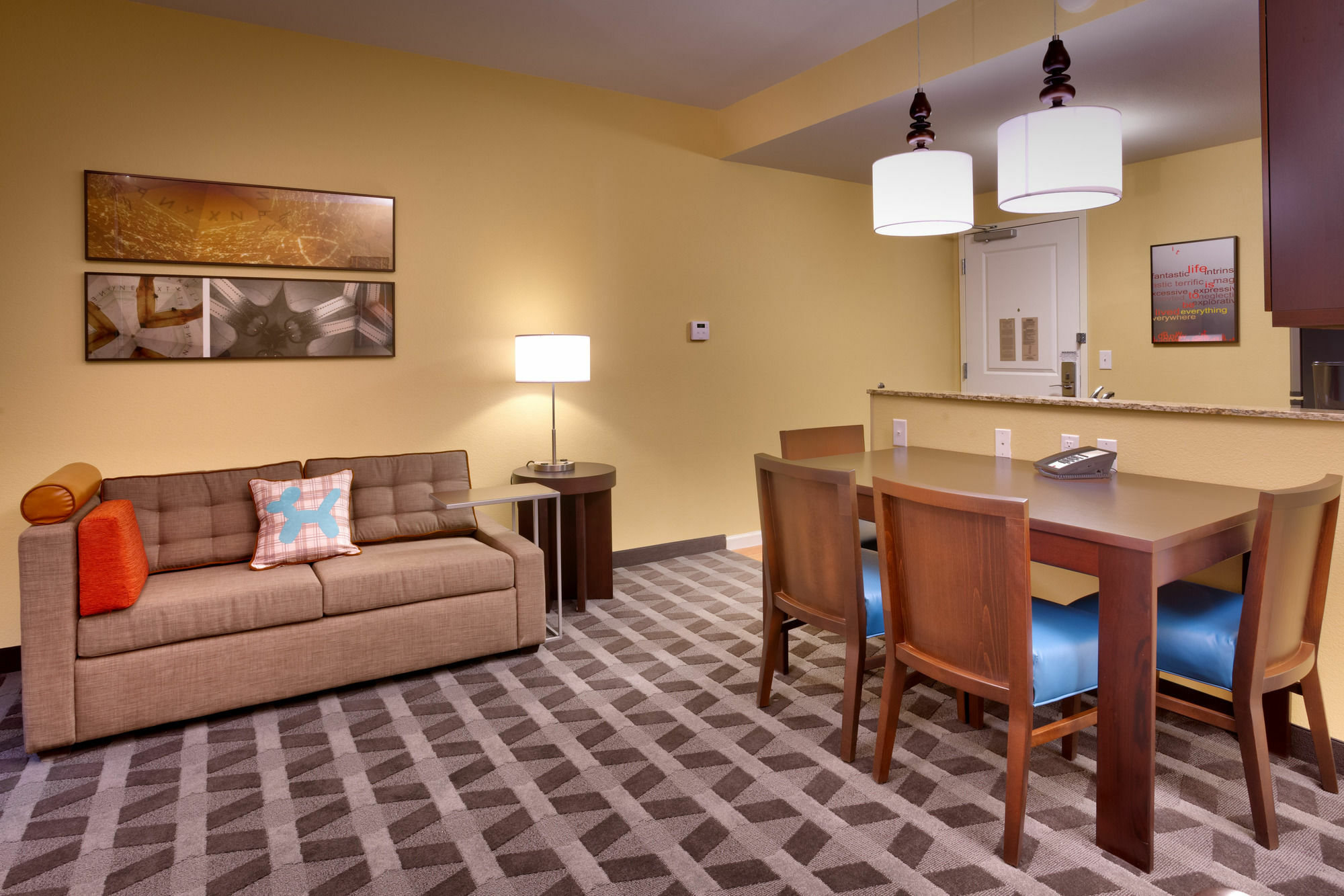 Towneplace Suites By Marriott Dickinson Esterno foto